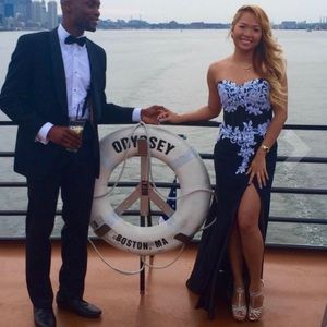 Black lace Prom dress